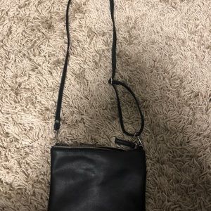WILD FABLE BLACK CROSSBODY BAG